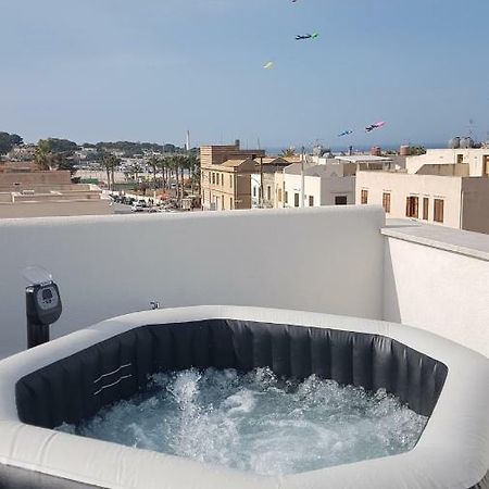 Azul Apartment Con Vasca Idromassaggio 圣维托罗卡波 外观 照片