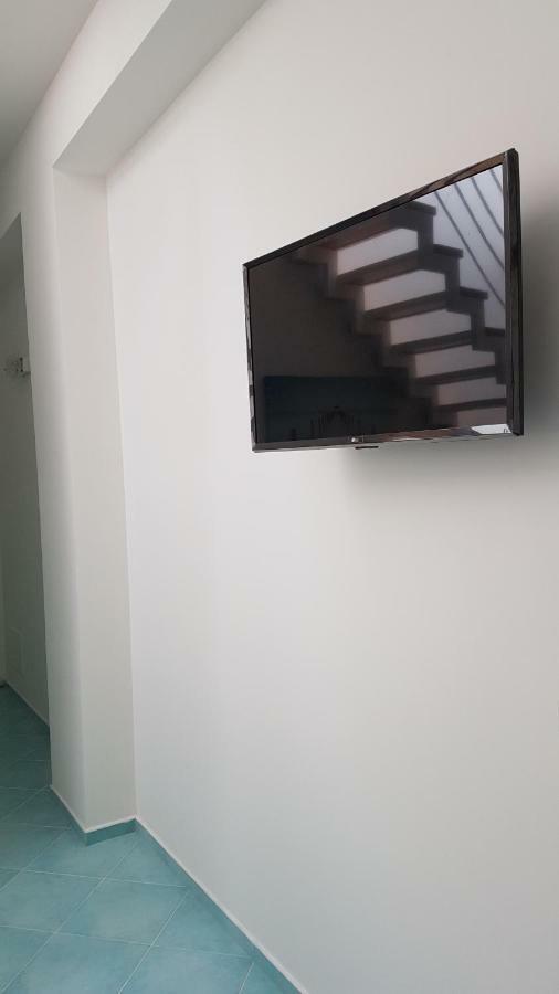 Azul Apartment Con Vasca Idromassaggio 圣维托罗卡波 外观 照片