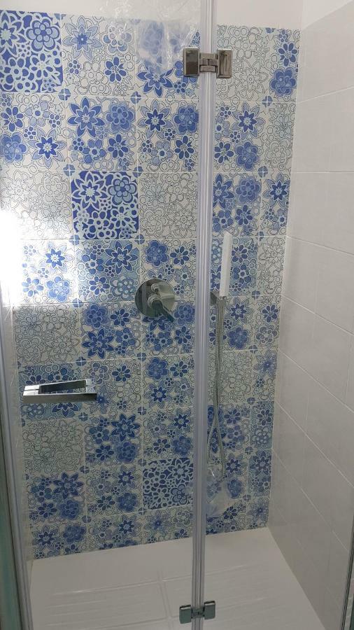 Azul Apartment Con Vasca Idromassaggio 圣维托罗卡波 外观 照片