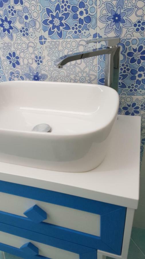 Azul Apartment Con Vasca Idromassaggio 圣维托罗卡波 外观 照片
